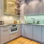 Sloneczny 231 Z Basenem, Sauna, Jacuzzi, Przy Samej Plazy - 5d 아파트 *