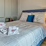 Sloneczny 231 Z Basenem, Sauna, Jacuzzi, Przy Samej Plazy - 5d Διαμέρισμα Niechorze