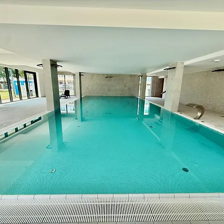Sloneczny 231 Z Basenem, Sauna, Jacuzzi, Przy Samej Plazy - 5d Niechorze